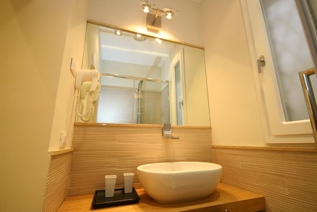 Campo Dei Fiori Modern Apartment With Terrace Řím Exteriér fotografie